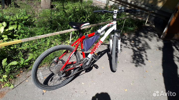 Велосипед горный (haro FL three)