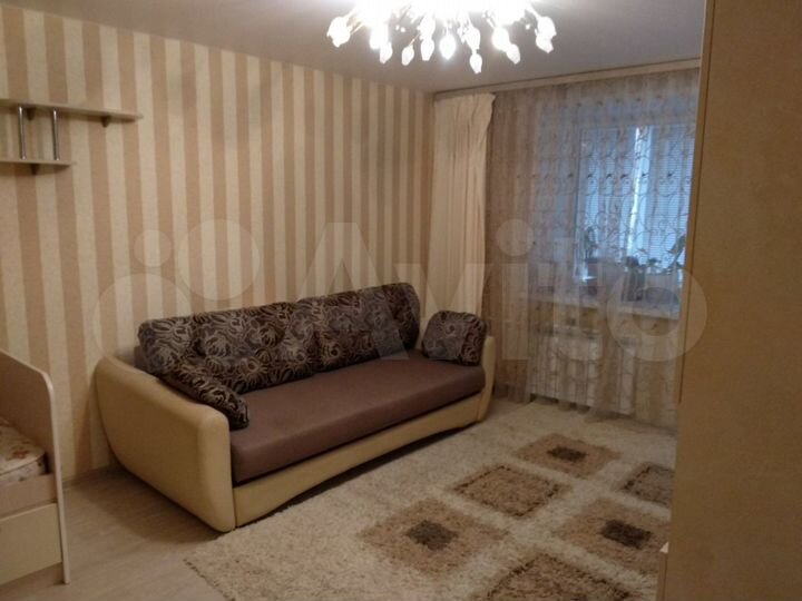 2-к. квартира, 52 м², 1/9 эт.