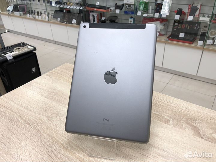Сд32 Apple iPad 5 2017 128Gb Wi-Fi + Cellular