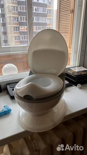 Горшок детский в виде унитаза 