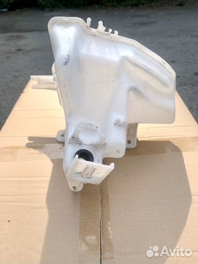 Бачок омывателя Hyundai Solaris 2010-2014 б\у