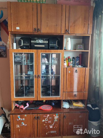 Шкаф сервант