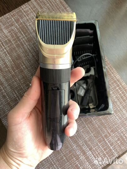 Машинка для стрижки собак и кошек