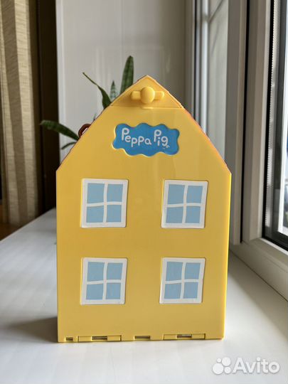 Игрушка- домик Свинки Пеппы