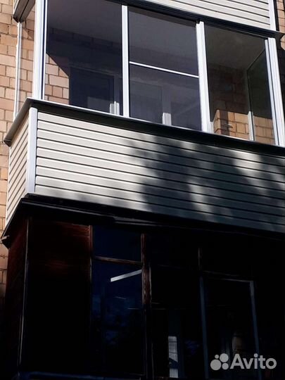 Остекление балконов, отделка сайдингом,окна пвх