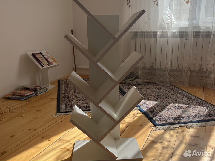 Книжная полка