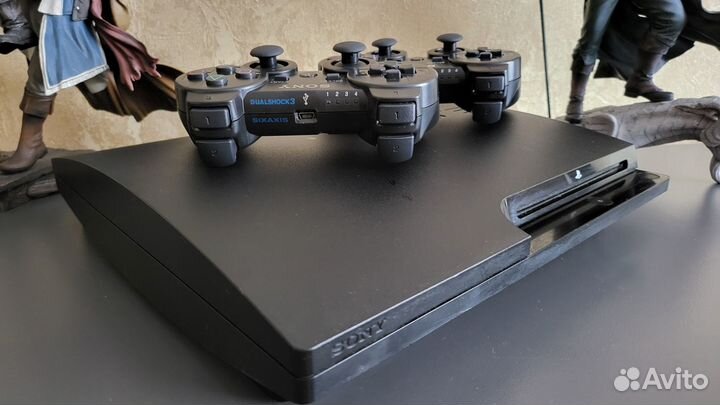 Sony Playstation3 Slim 1тб 2 геймпада 180 игр