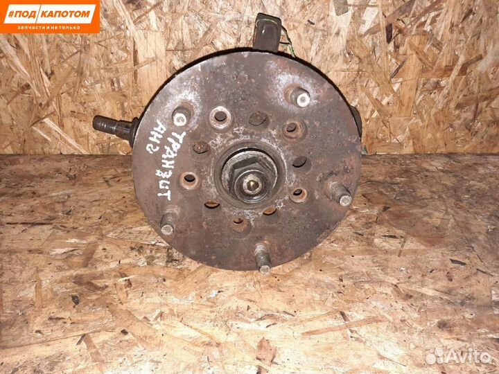 Кулак передний правый Ford Transit