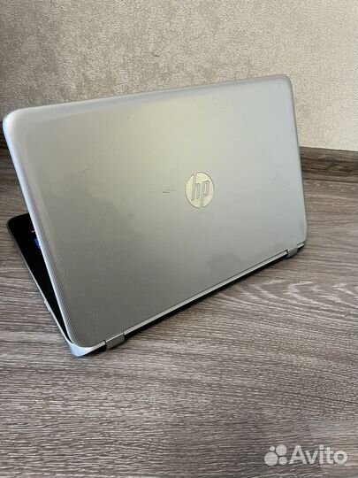 Игровой HP 15.6 Core i3, 6GB, SSD новый, Radeon