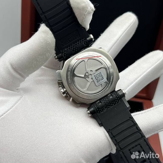 Часы Tissot T-Race