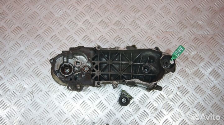 Картер левый Honda Tact, AF24