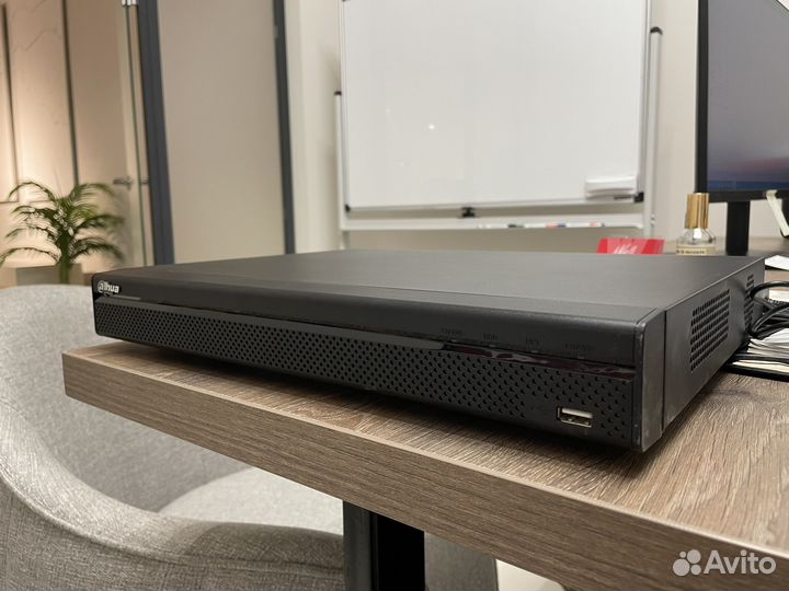 Dahua Technology Pro NVR5232-4KS2