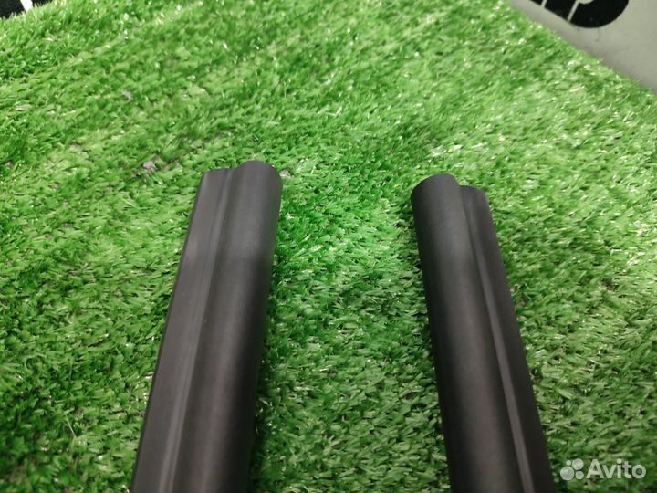 Уплотнитель капота BMW 5 E60/E61 рест. E61 2008