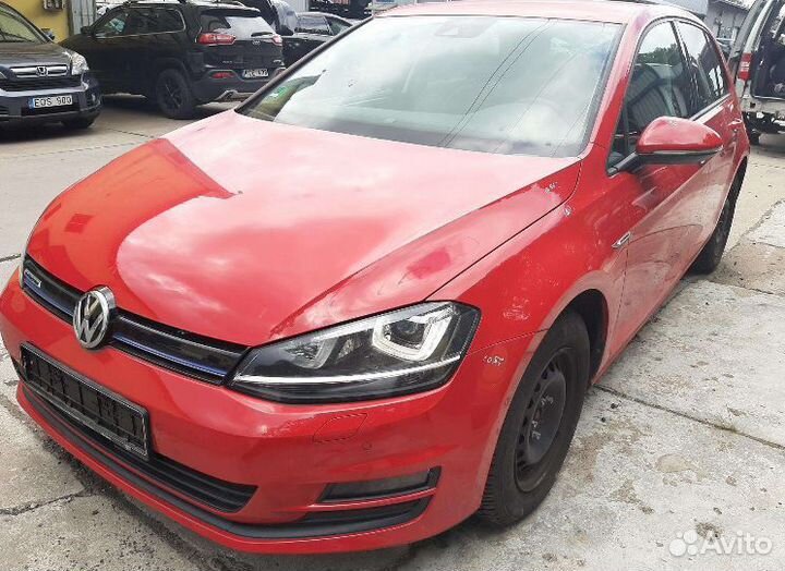 Volkswagen Golf VII 2014 г по запчастям