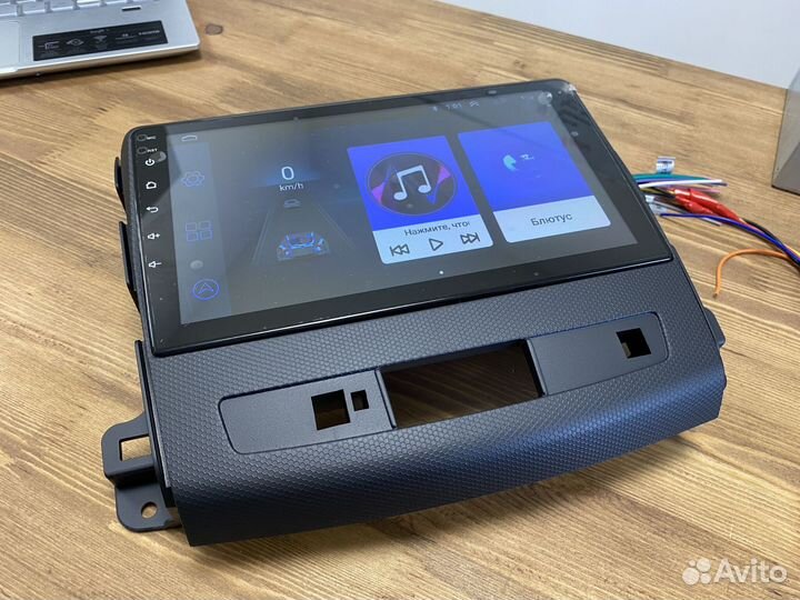 Mitsubishi Outlander 2007-2012 Штатная магнитола