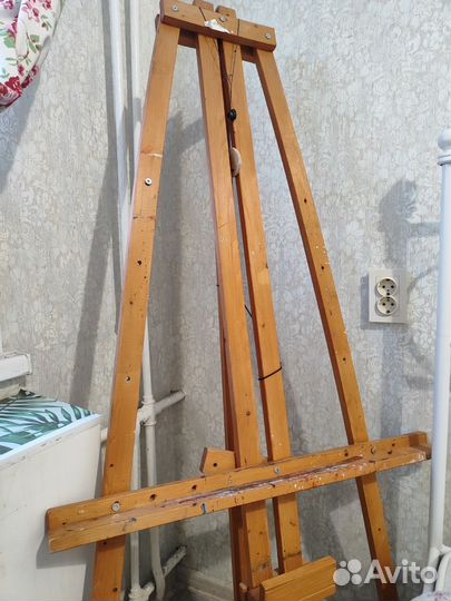 Студийный мольберт б/у