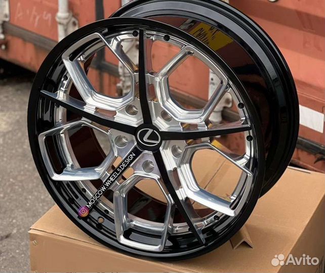 Кованые диски R22 на Lexus LX570 J200