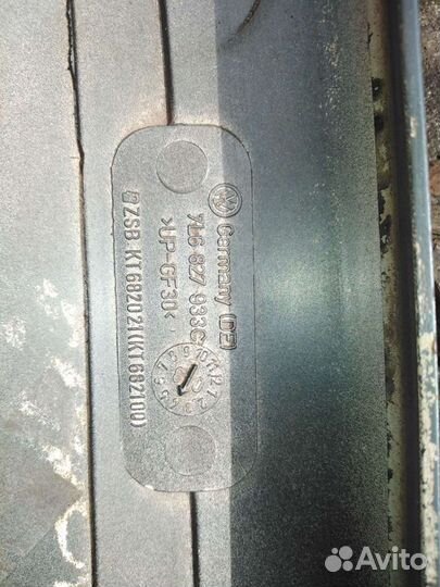 Спойлер 7L6827933c