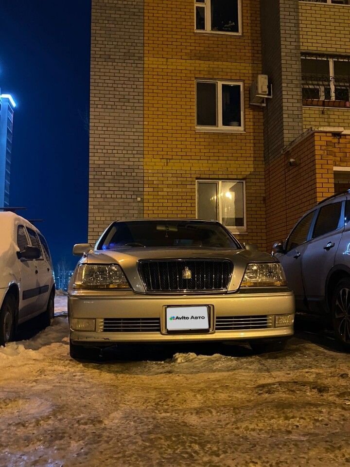 Toyota Crown Majesta: фото из отзыва