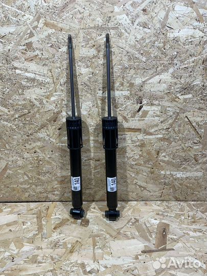 Амортизатор задний VAG