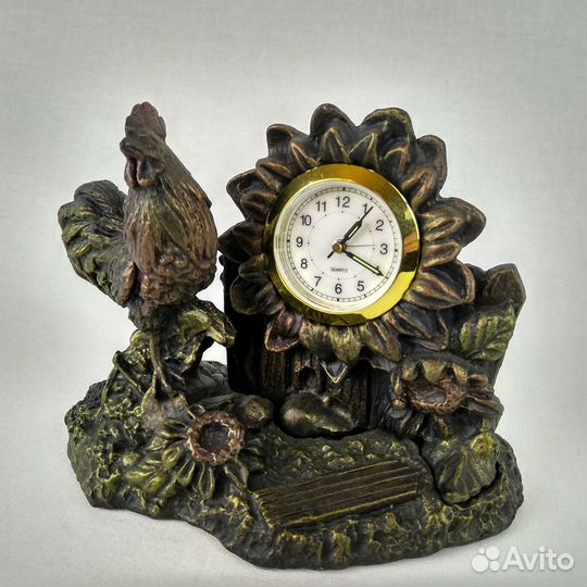 Часы-будильник 