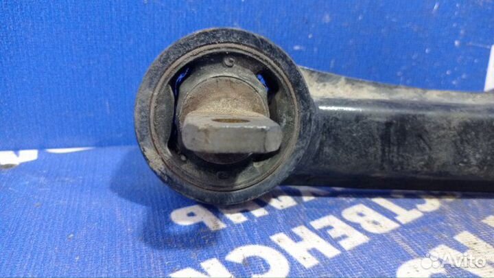 Задний левый рычаг Toyota Blade хэтчбек 2GR-FE