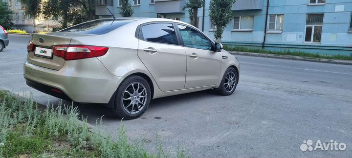 Kia Rio, 2012