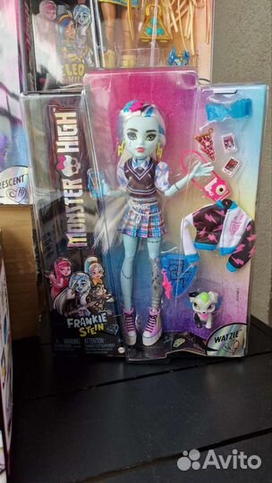 Monster High, Gorgon и машина
