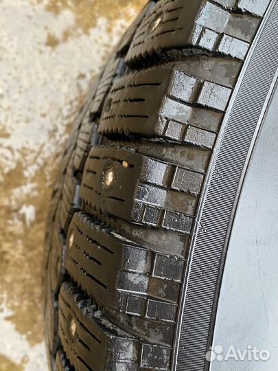 Yokohama Ice Guard F700Z 285/50 R20 112Q