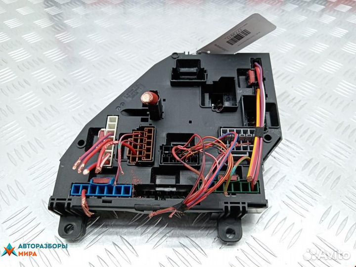 Блок предохранителей BMW 5 F07/F10/F11 рест. 2015