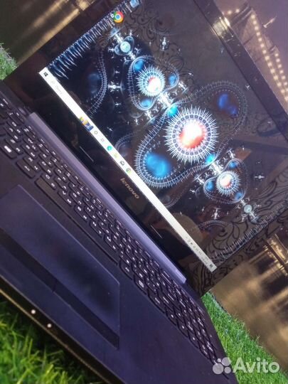 Отличный ноутбук Lenovo на ssd