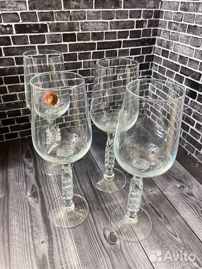 Гусь Хрустальный бокалы