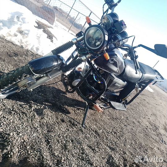 Продаю мотоцикл альфа 125