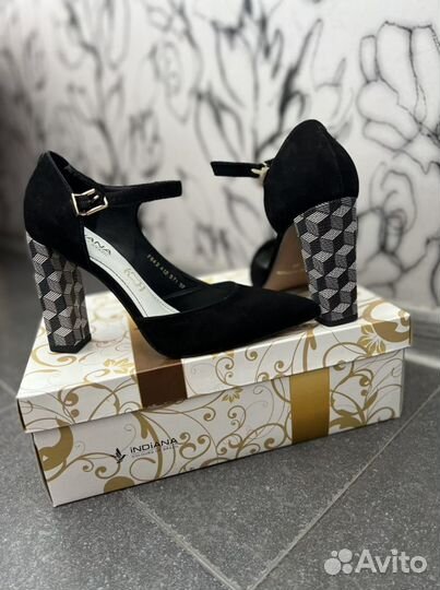 Новые туфли indiana 36,5-37 размер (Бразилия)