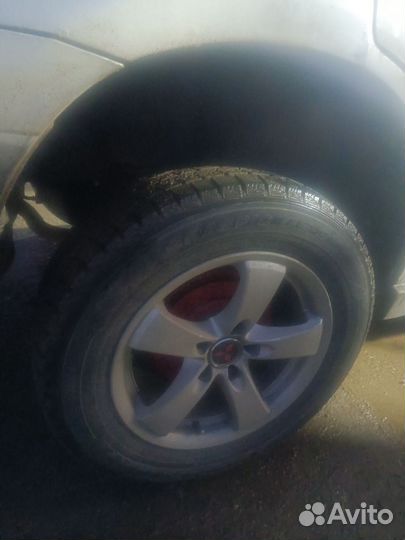 Dunlop Graspic DS3 225/65 R16 197R