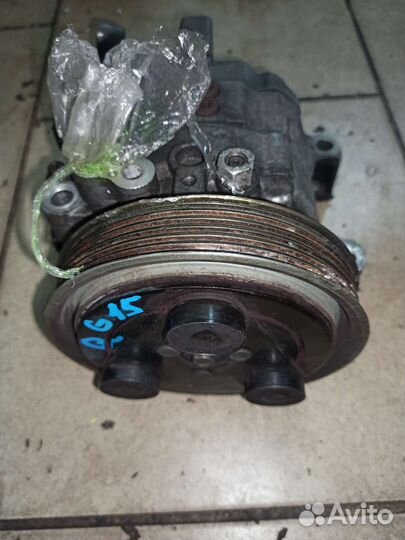 Компрессор кондиционера Nissan qg15