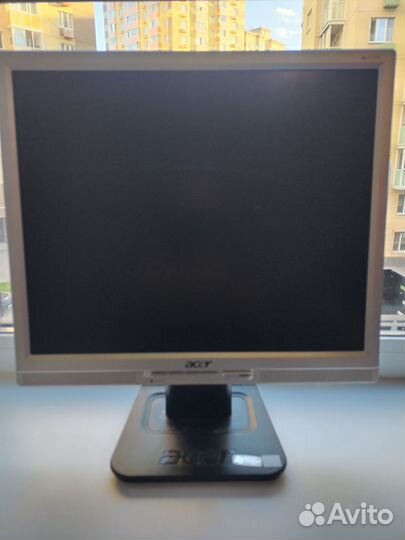 Монитор acer