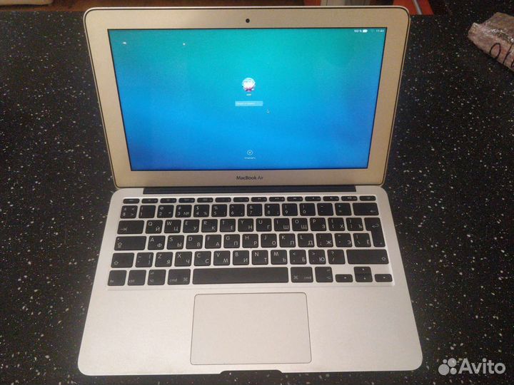 Apple MacBook Air 11