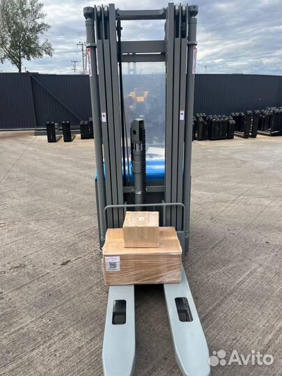 Штабелер самоходный электрический