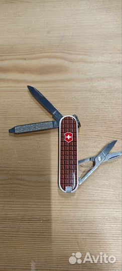Швейцарский нож-брелок Victorinox Chocolate