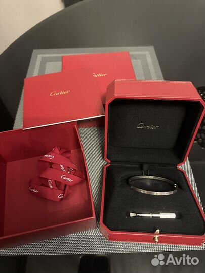 Браслет cartier love белое золото