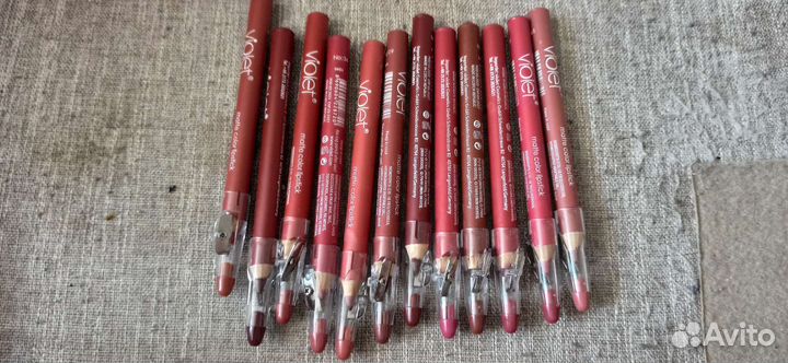 Карандаш для губ масло для бровей