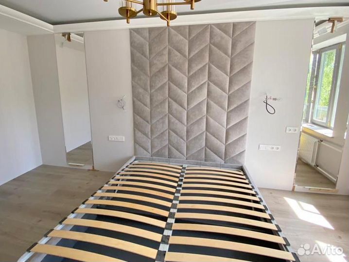 Мягкие стеновые панели и кровать