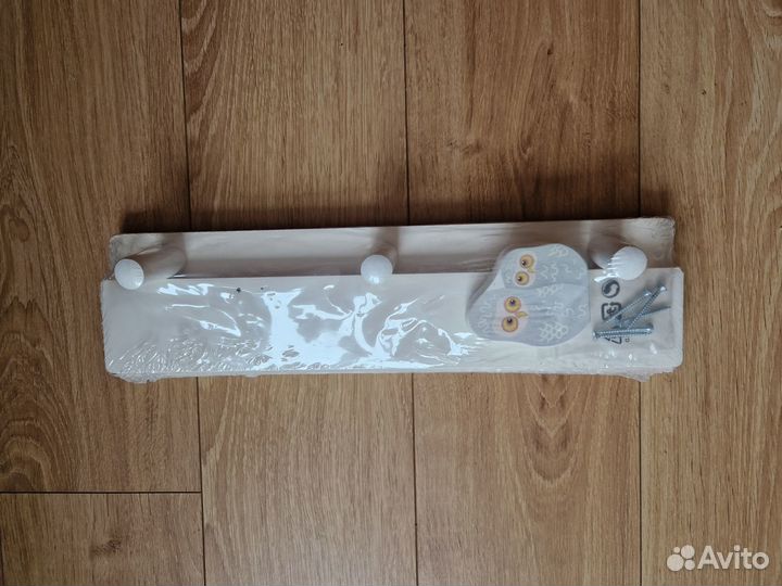 Вешалка новая настенная Икеа