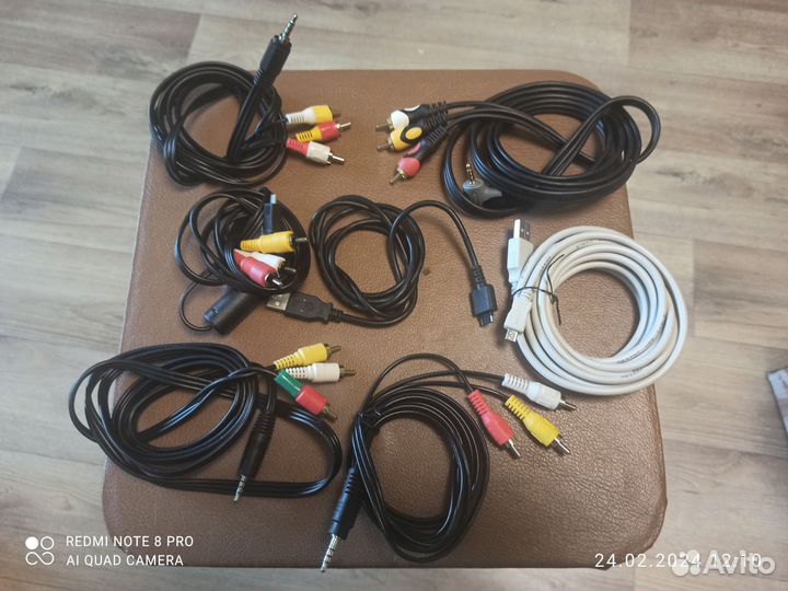 Провода разные, зарядки телефонов нокиа, самсунг