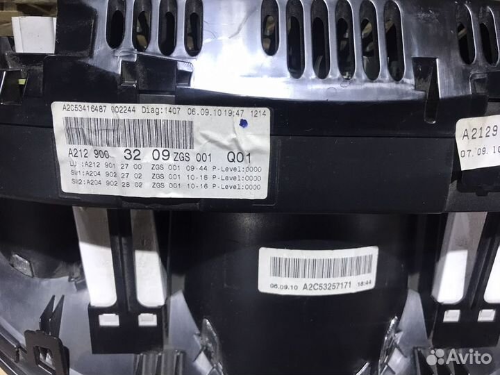 Панель приборов Mercedes e-class w212