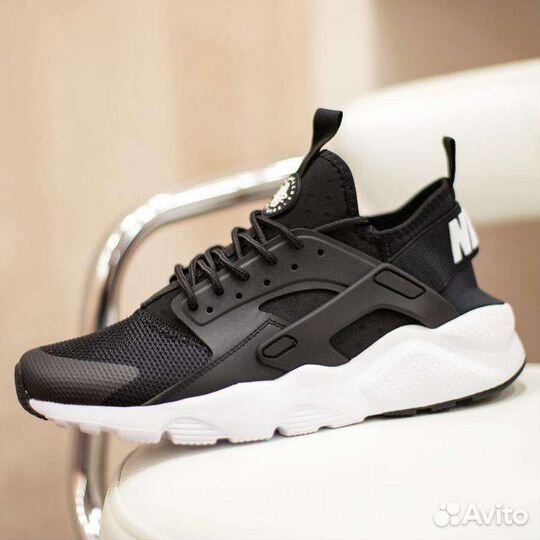 Кроссовки Nike Air Huarache черно - белые