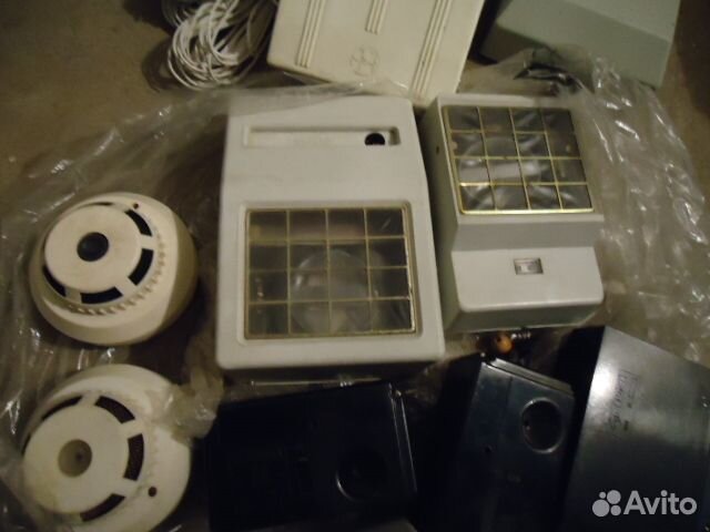 Приборы для сигнализации