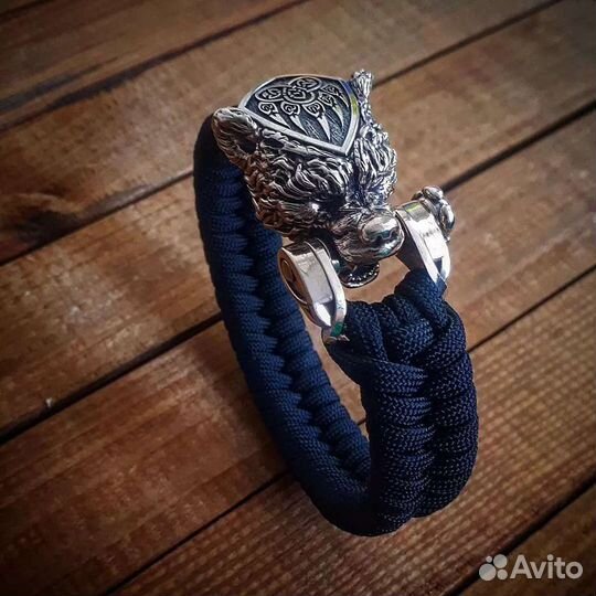 Брасет из паракорда