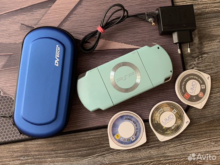 Sony PSP 2006 Mint Green (комплектом)